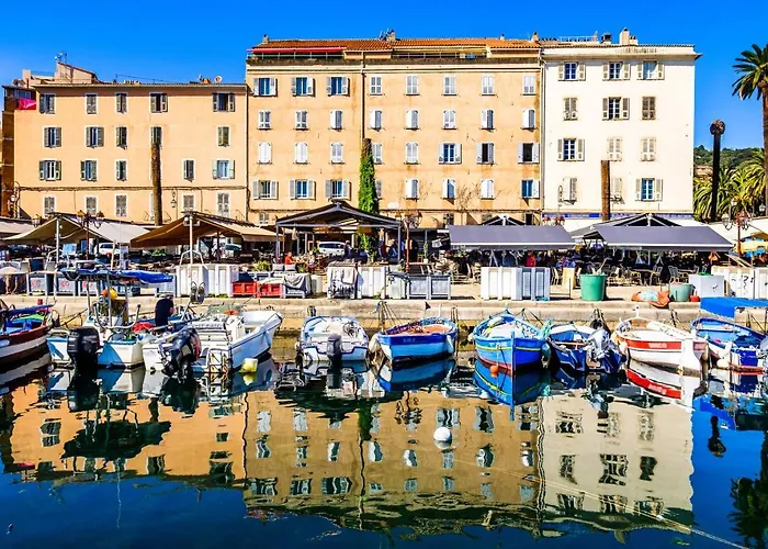 Avec Très Jolie Vue